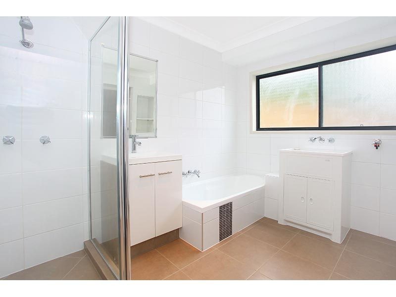 52 Tarlington Road, Lower Beechmont QLD 4211