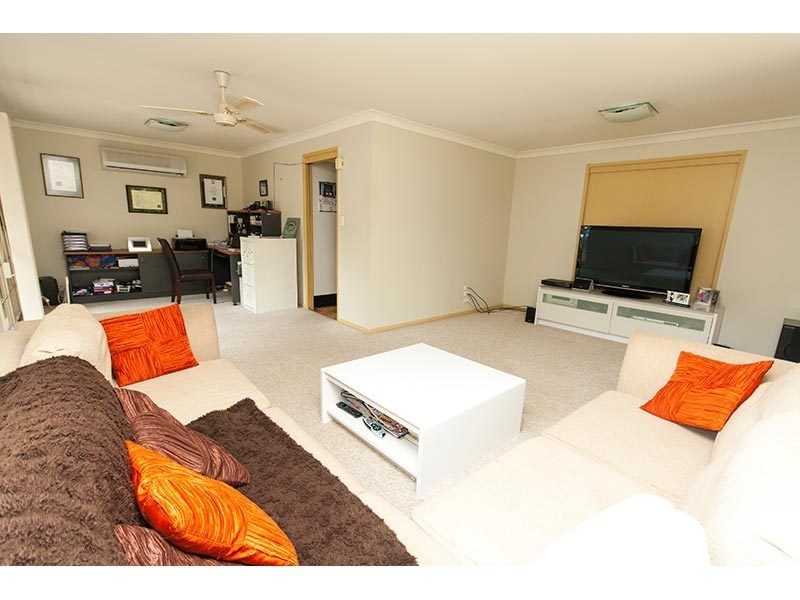 5 Carnation Way, Gaven QLD 4211