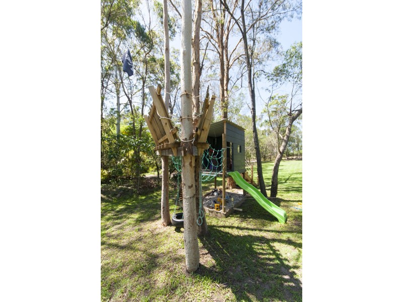 5 Carnation Way, Gaven QLD 4211
