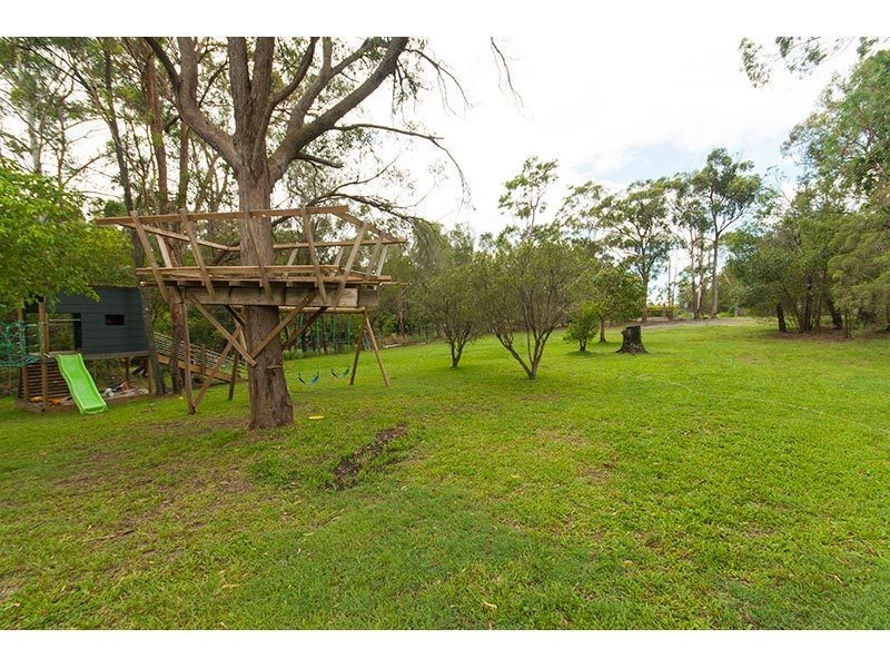 5 Carnation Way, Gaven QLD 4211