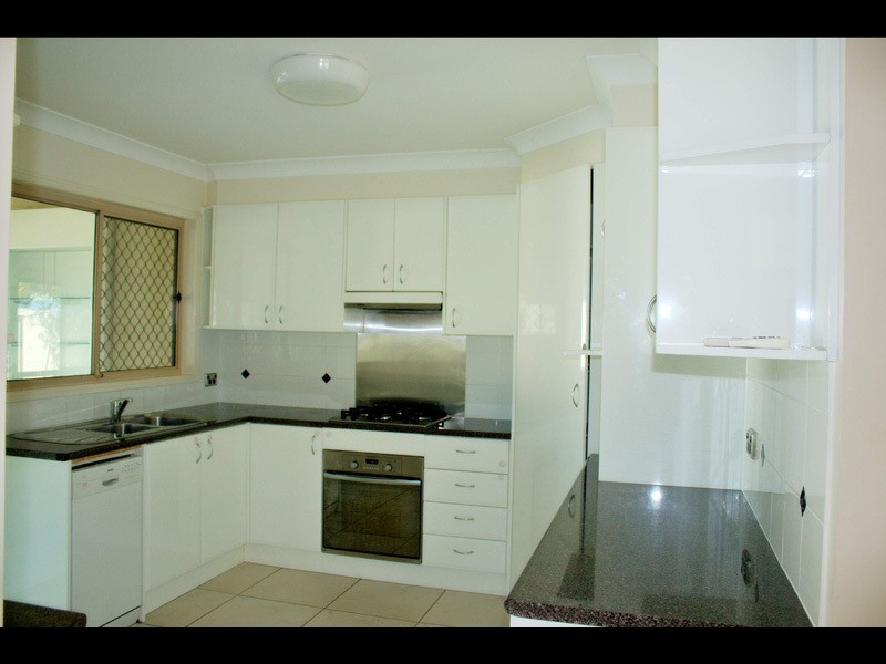 4 Coral Street, Steiglitz QLD 4207