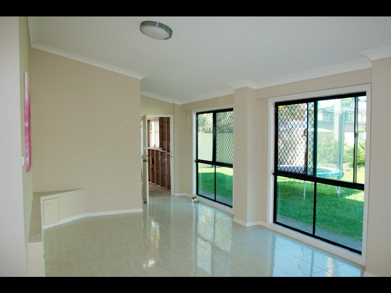 4 Coral Street, Steiglitz QLD 4207