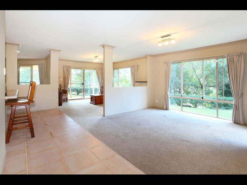 18 Belliss Road, Mount Nathan QLD 4211