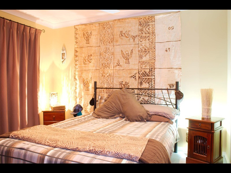 4 Gloucester Court, Highland Park QLD 4211