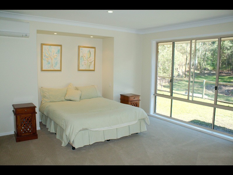 9 Barlee Place, Maudsland QLD 4210