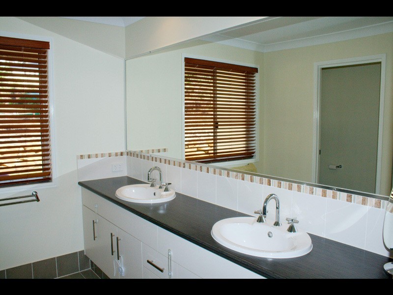 9 Barlee Place, Maudsland QLD 4210