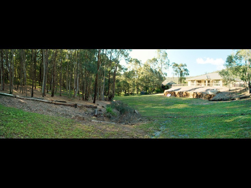 9 Barlee Place, Maudsland QLD 4210