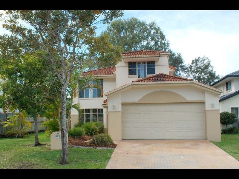 68 Clear River Boulevard, Ashmore QLD 4214