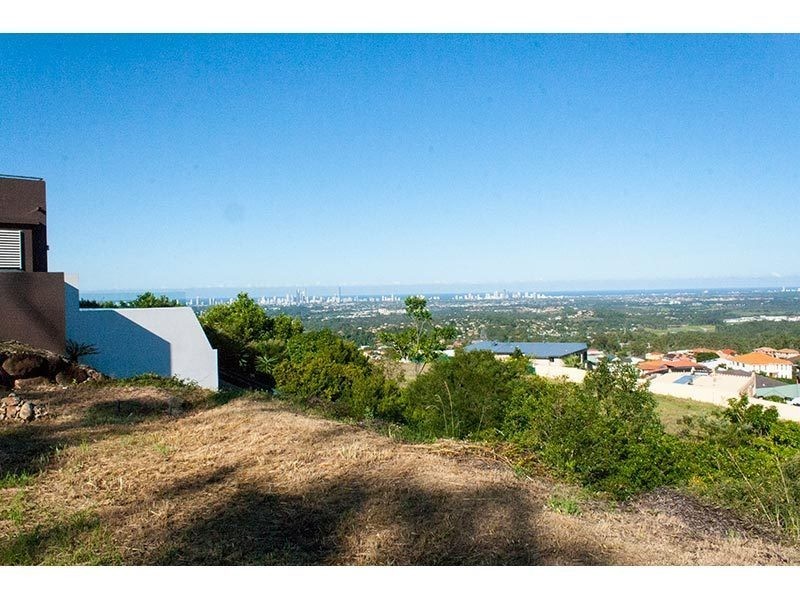 Highland Park QLD 4211