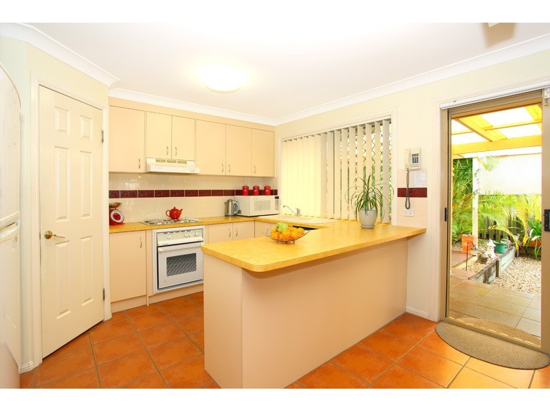 10 Beltana Way, Nerang QLD 4211