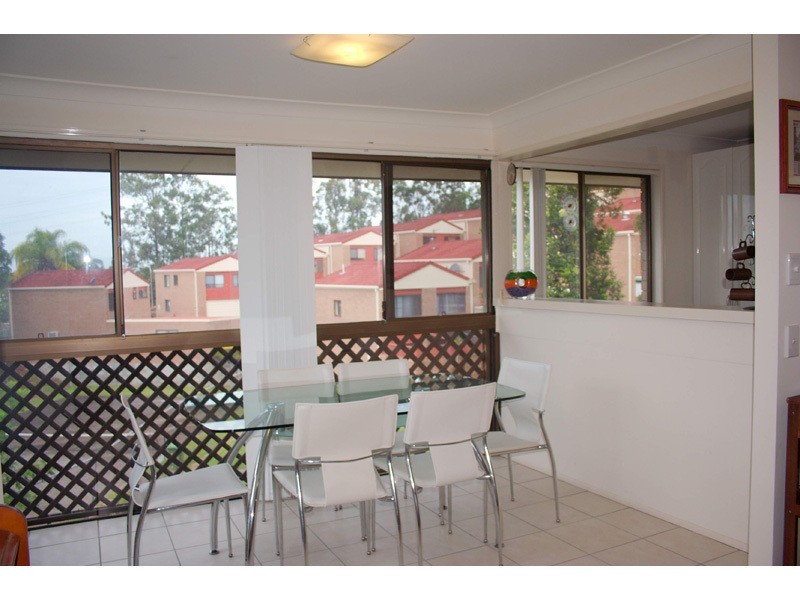 5/11 Balfour Crescent, Highland Park QLD 4211