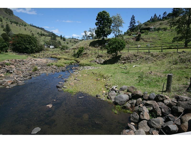 696 Illinbah Road, Illinbah QLD 4275