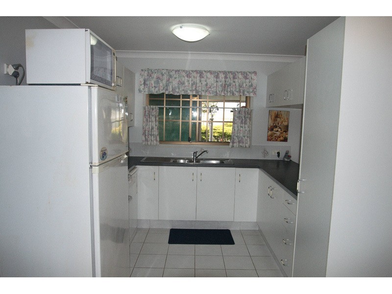 10 Bushmead Street, Nerang QLD 4211