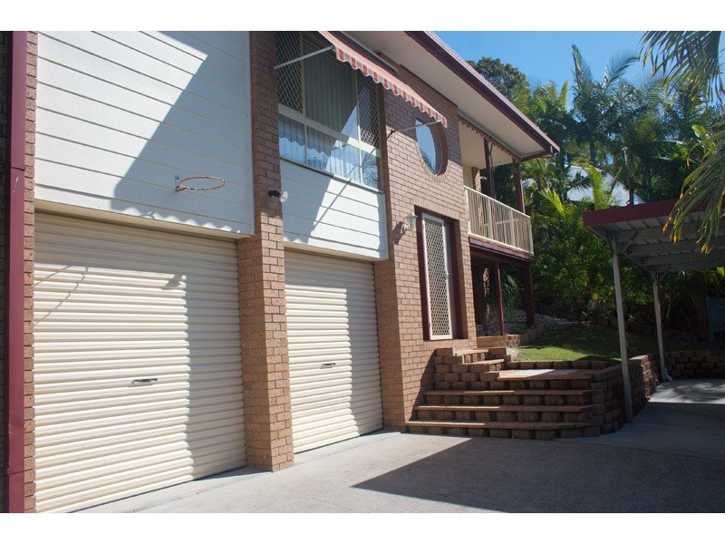 4 Culloden Court, Highland Park QLD 4211