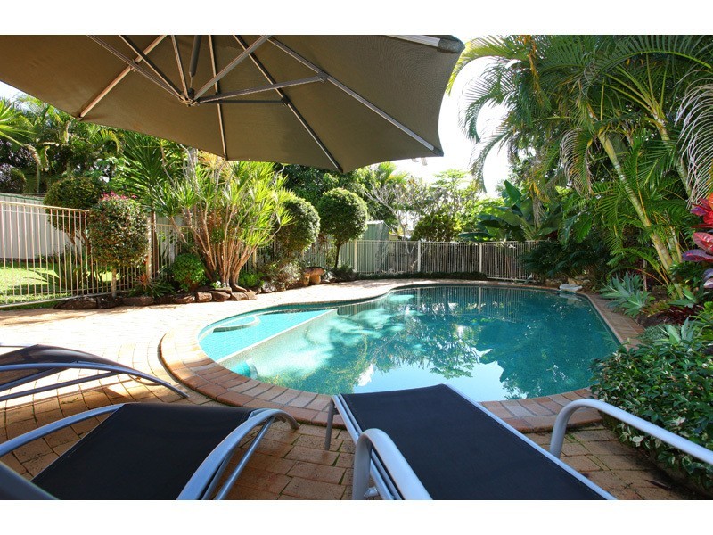 66 Teasdale Drive, Nerang QLD 4211