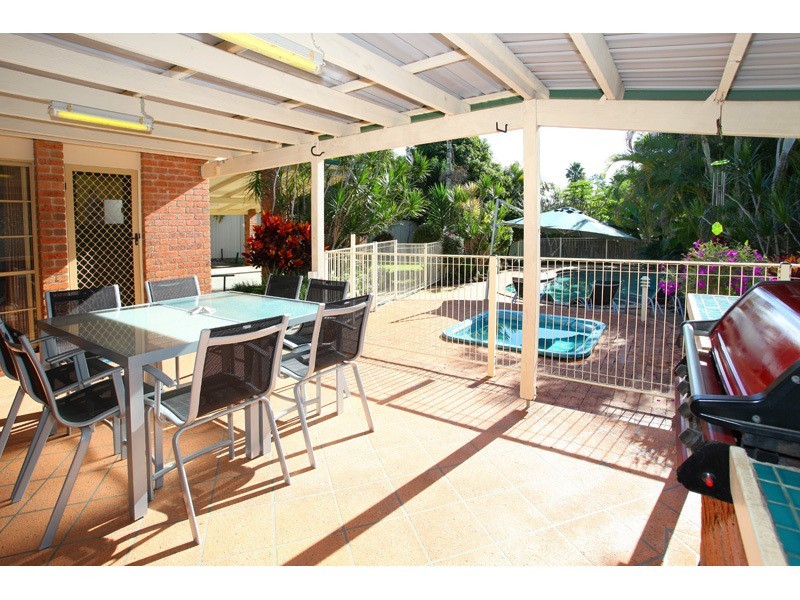 66 Teasdale Drive, Nerang QLD 4211