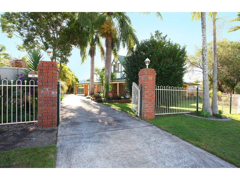 66 Teasdale Drive, Nerang QLD 4211