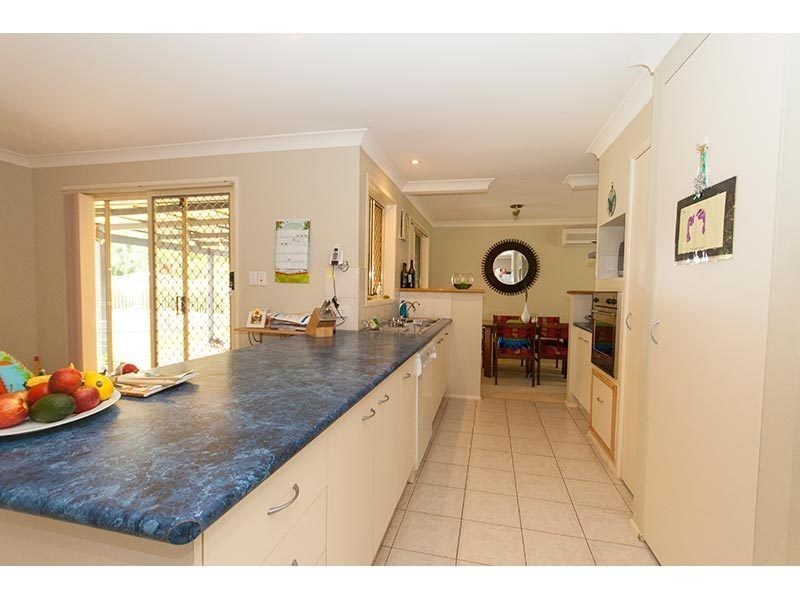 6 Yarandin Court, Worongary QLD 4213