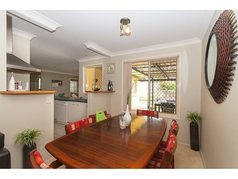 6 Yarandin Court, Worongary QLD 4213