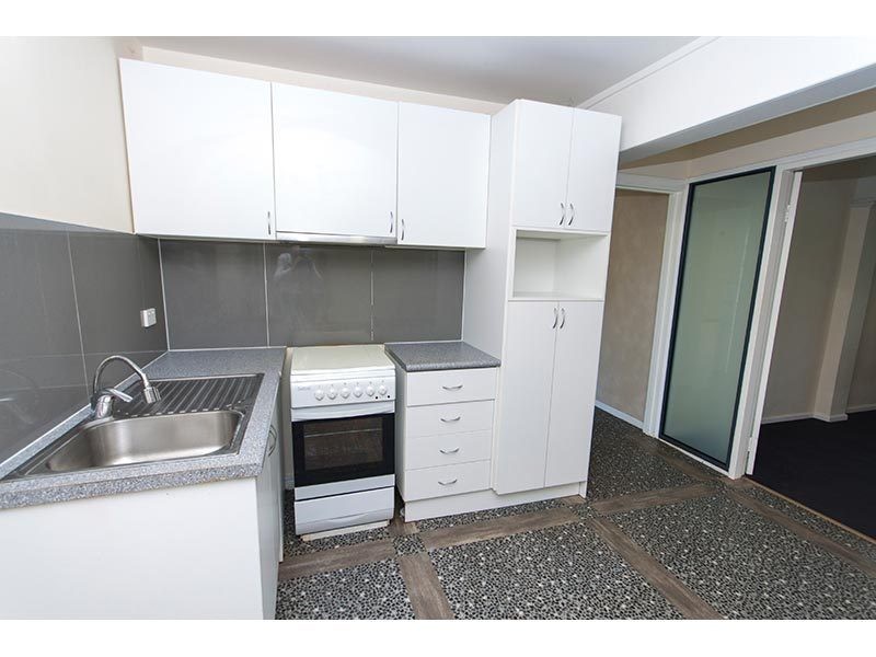 4 Harneil Place, Carrara QLD 4211