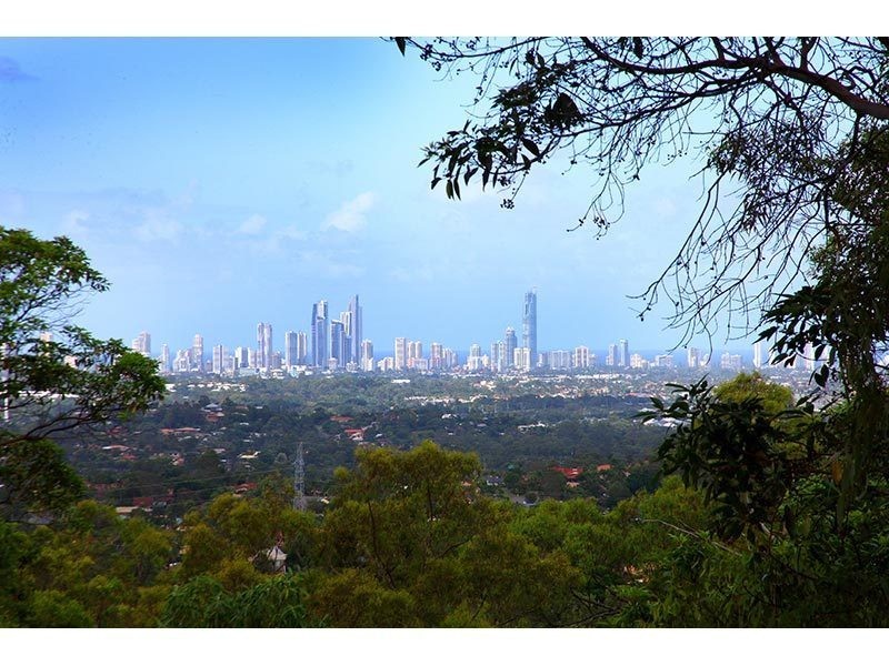 94 Armstrong Way, Highland Park QLD 4211
