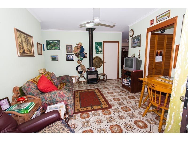 33 Darwalla Road, Mount Nathan QLD 4211