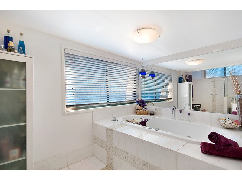 55 Dugandan Street, Nerang QLD 4211