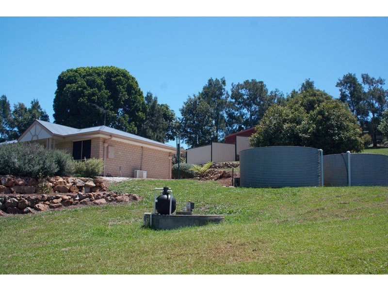 10 Flemington Road, Beechmont QLD 4211