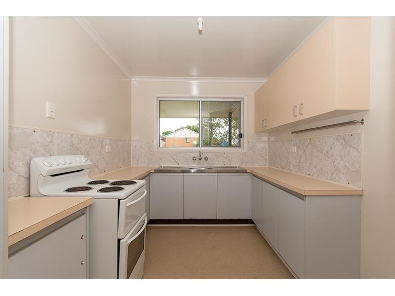 37 Bloodwood Crescent, Molendinar QLD 4214