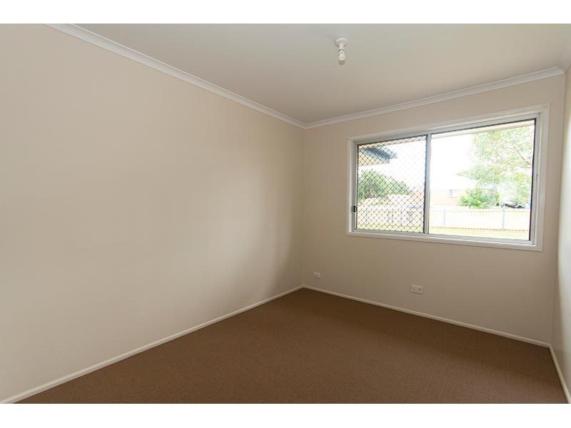 37 Bloodwood Crescent, Molendinar QLD 4214