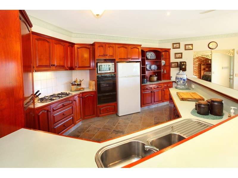 63 Tunbridge Drive, Nerang QLD 4211