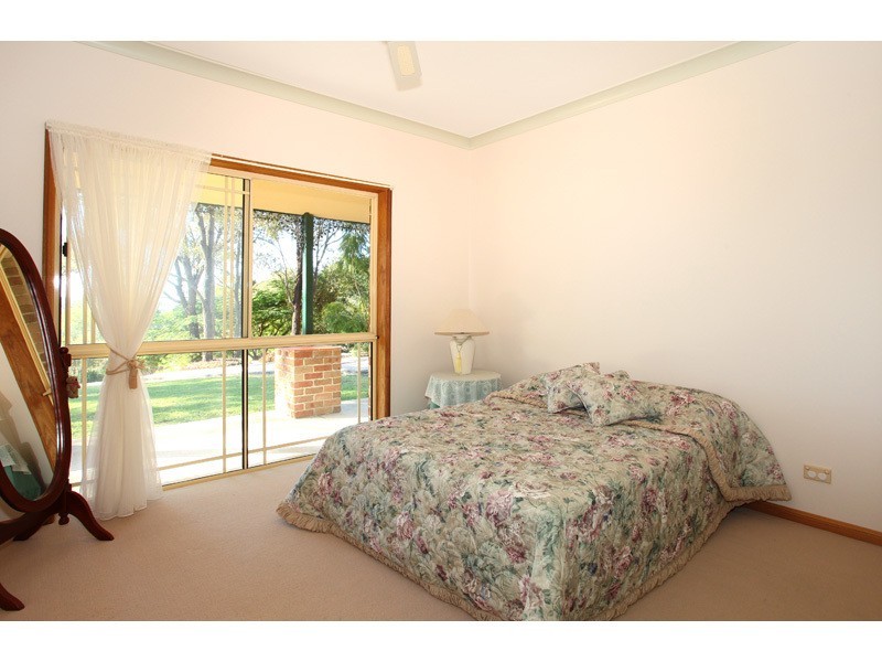 63 Tunbridge Drive, Nerang QLD 4211