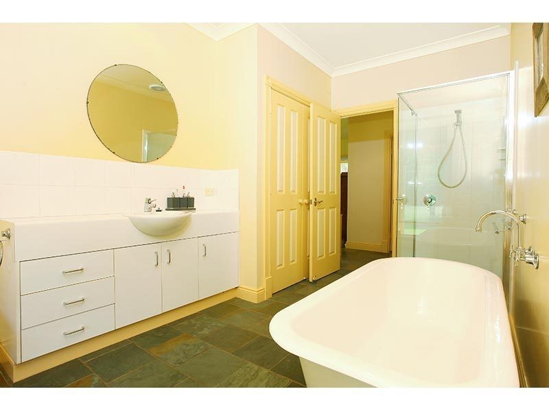 654 Lamington National Park Road, Canungra QLD 4275