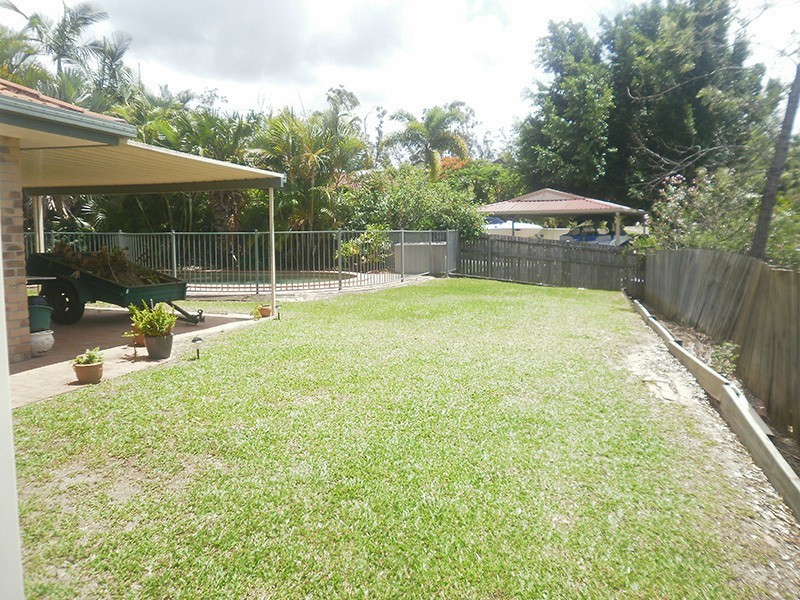 11 Aurora Crescent, Worongary QLD 4213