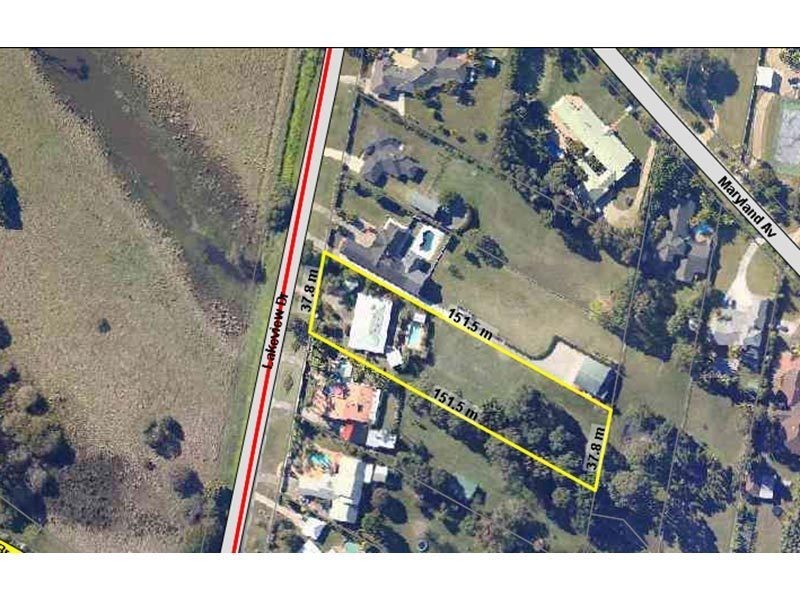 11 Lakeview Drive, Carrara QLD 4211