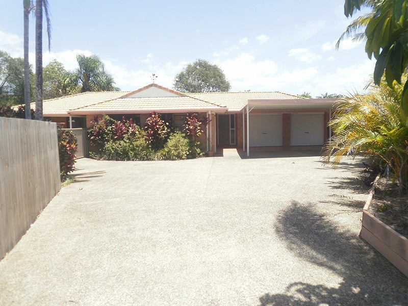 6 Rednal Court, Carrara QLD 4211
