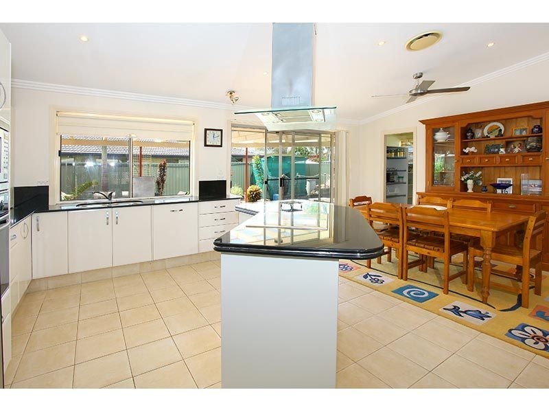 19 St Petersburg Place, Nerang QLD 4211