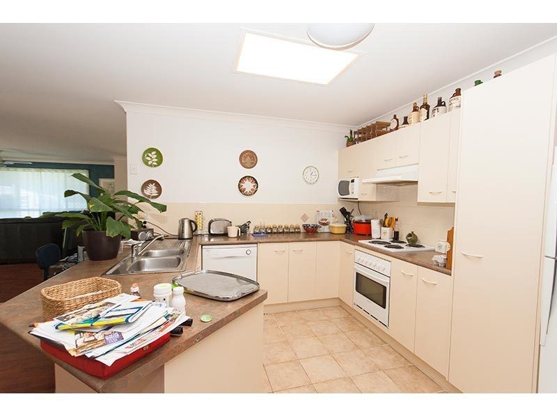 2/4 Soldierbird Place, Carrara QLD 4211
