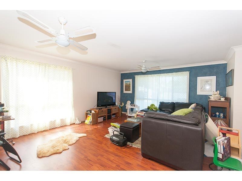 2/4 Soldierbird Place, Carrara QLD 4211
