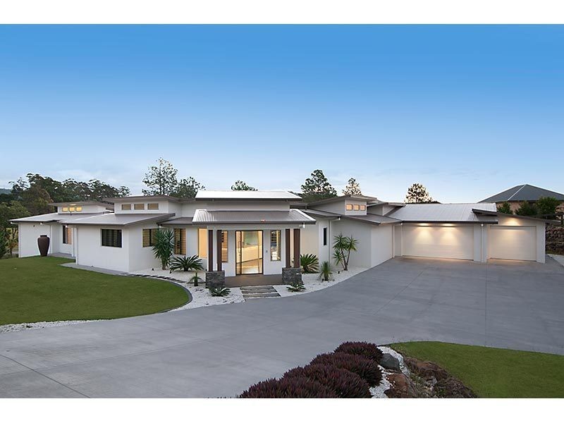 28 Lagoon Park Drive, Maudsland QLD 4210