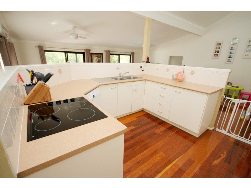 63-65 Trentbridge Court, Mount Nathan QLD 4211