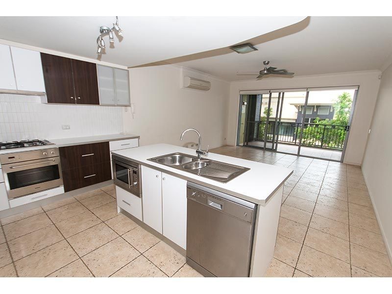 5/3208 Central Place, Carrara QLD 4211