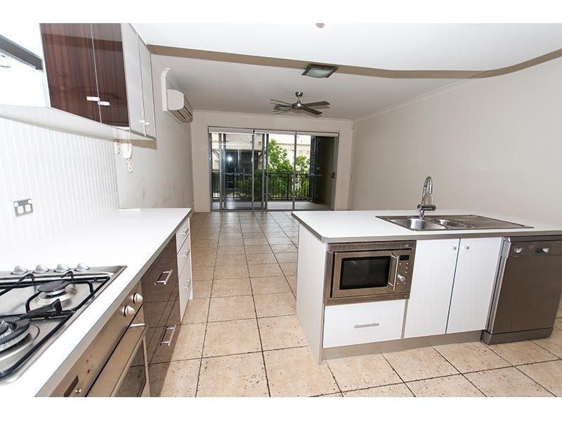 5/3208 Central Place, Carrara QLD 4211