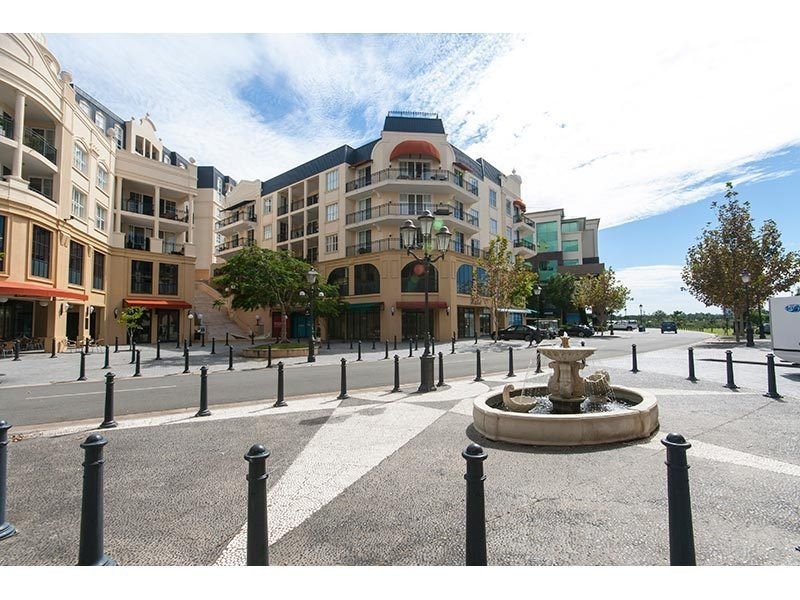 5/3208 Central Place, Carrara QLD 4211