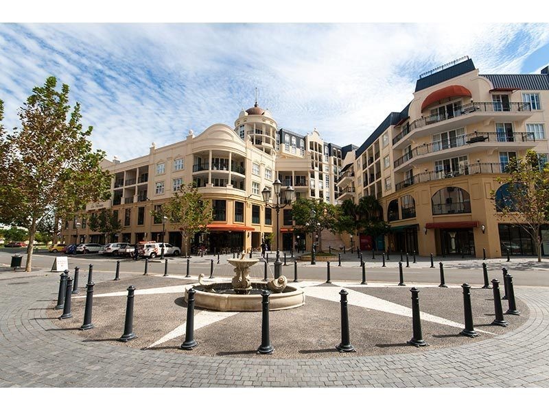 5/3208 Central Place, Carrara QLD 4211