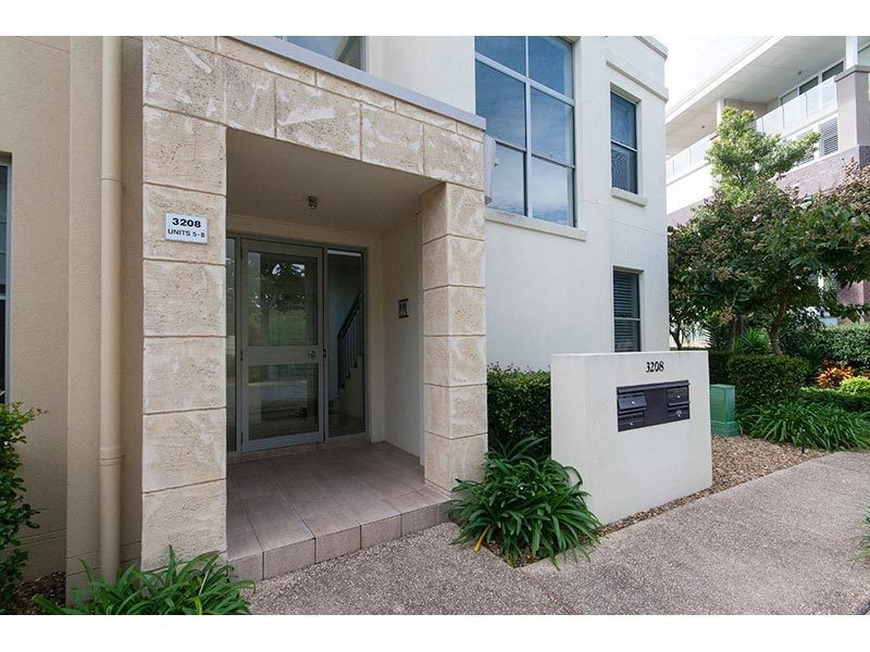 5/3208 Central Place, Carrara QLD 4211