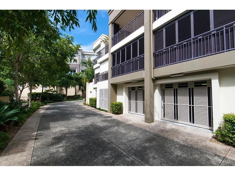 5/3208 Central Place, Carrara QLD 4211
