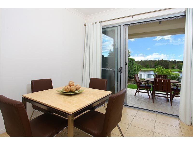 3067 Quay South Drive, Carrara QLD 4211