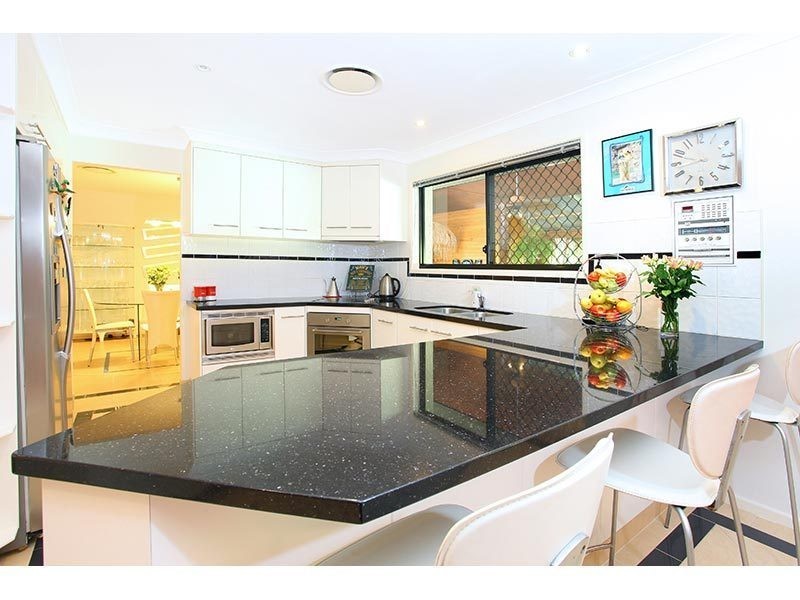 7 Peony Way, Gaven QLD 4211