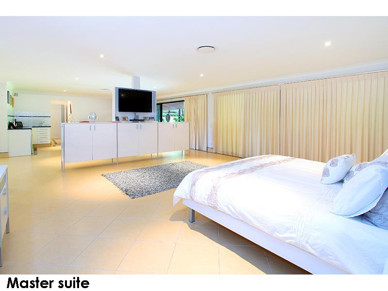 7 Peony Way, Gaven QLD 4211